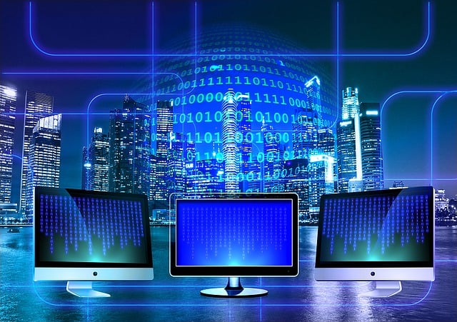 Van ponskaarten tot touchscreens: een reis door de evolutie van computers, hun soorten, besturingssystemen en hardware